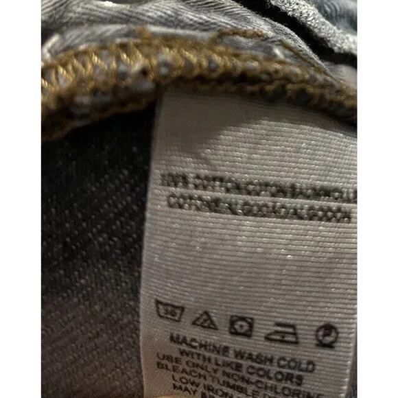 We the Free People Bleached Jeans Distressed Blue 24 Button Fly Mid-rise Y2K - Picture 7 of 7